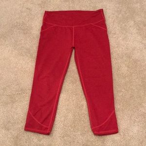 Fabletics Capris - Size Medium